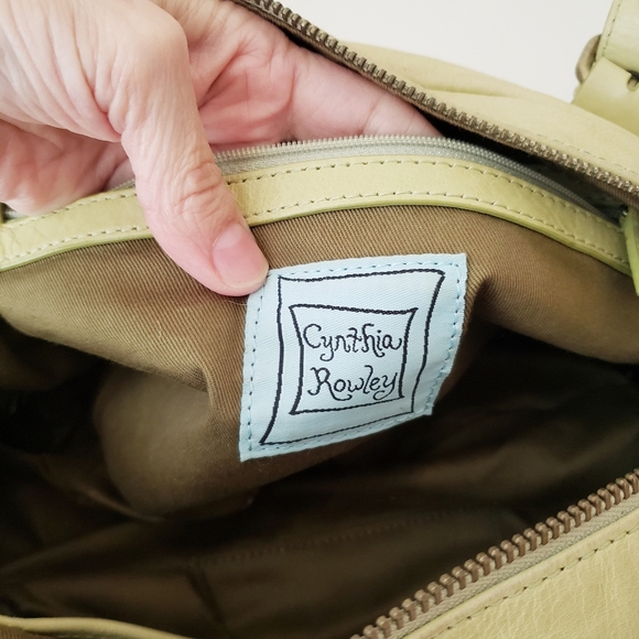 Vintage Cynthia Rowley Light Green Leather Handbag - Picture 15 of 16